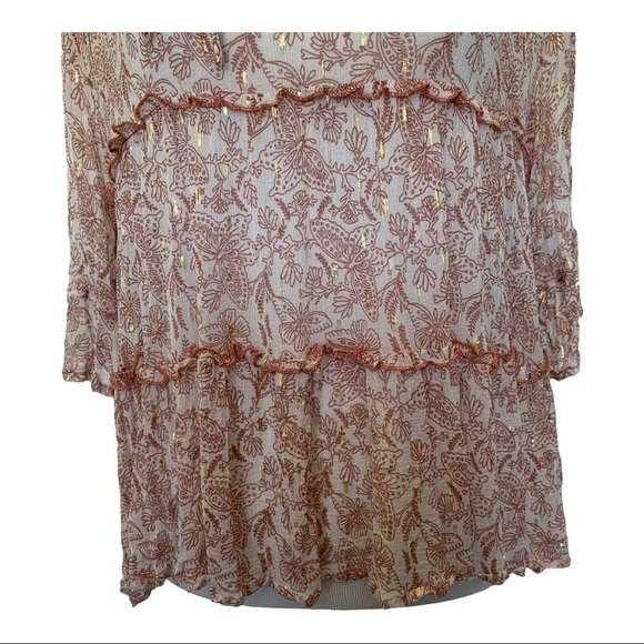 Lulu’s bohemian chiffon butterfly top - Picture 4 of 7